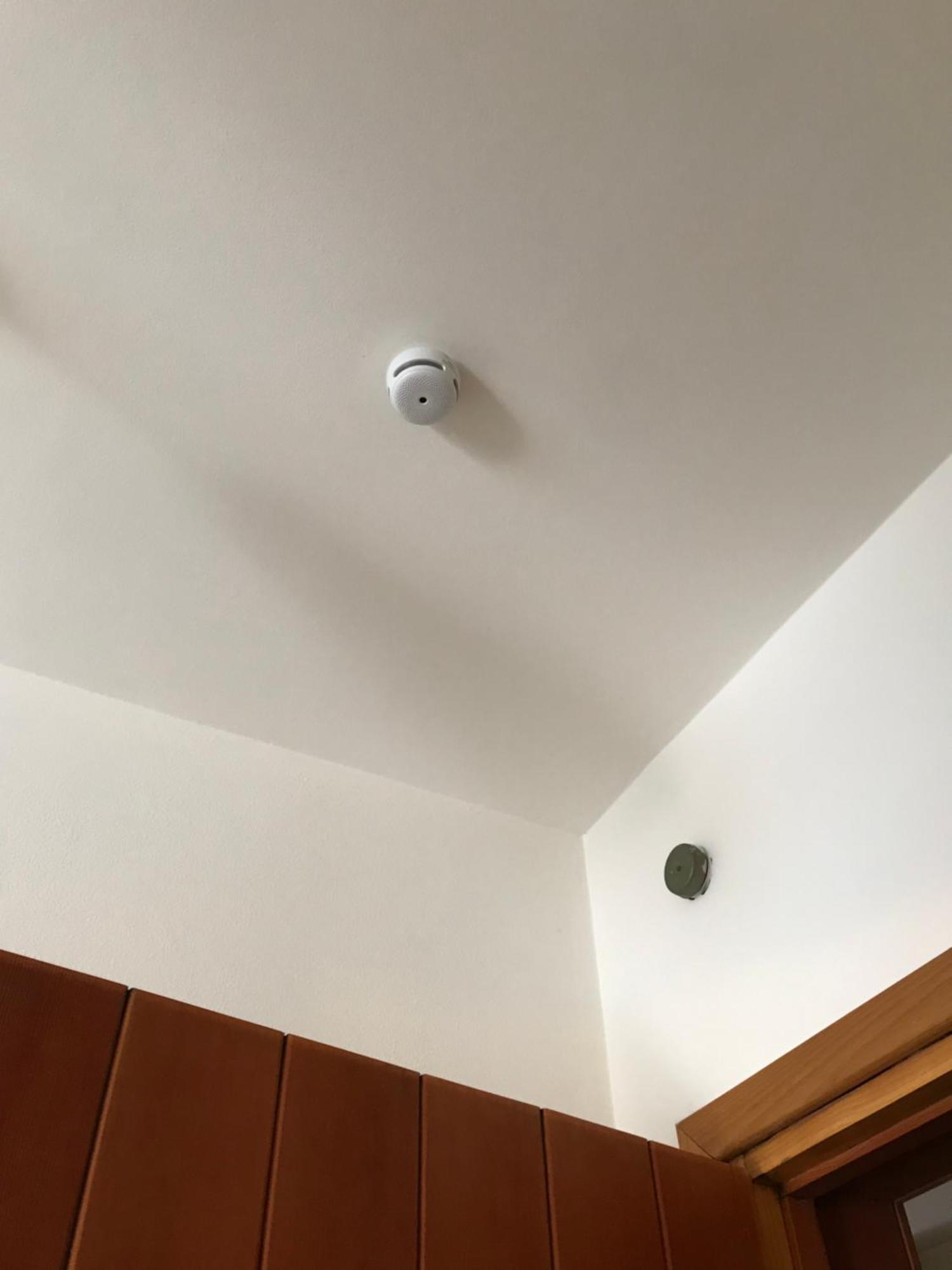Monolocale A Torre Pellice Apartment Exterior foto